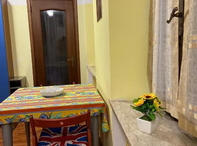 Un Tocco Provenzale A Савильяно