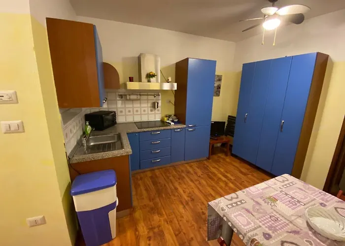 Un Tocco Provenzale A Appartamento Savigliano